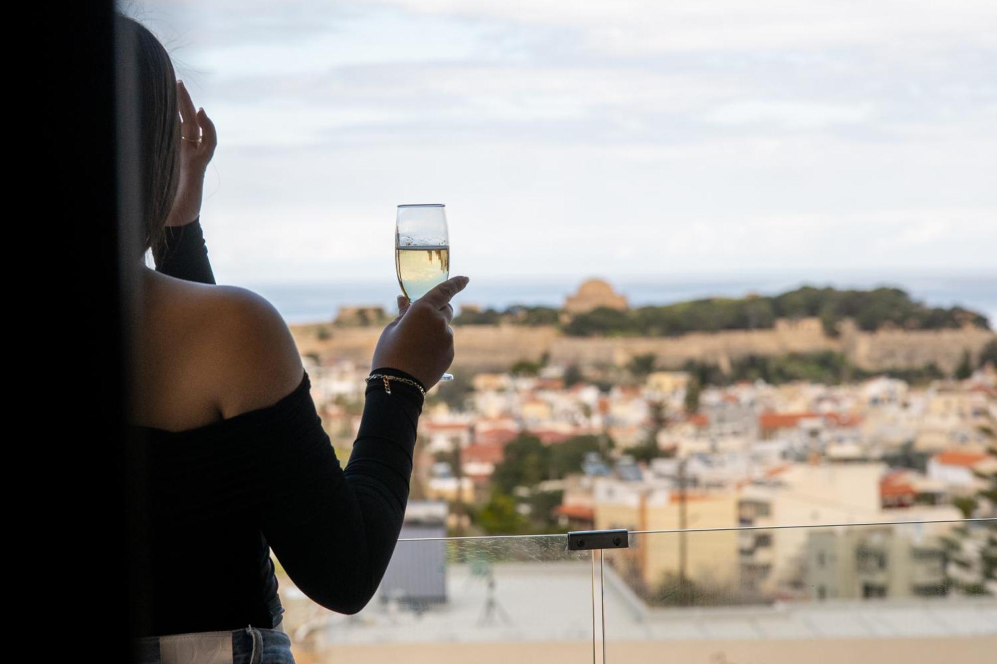 Eros Luxury Suites Réthymnon Extérieur photo