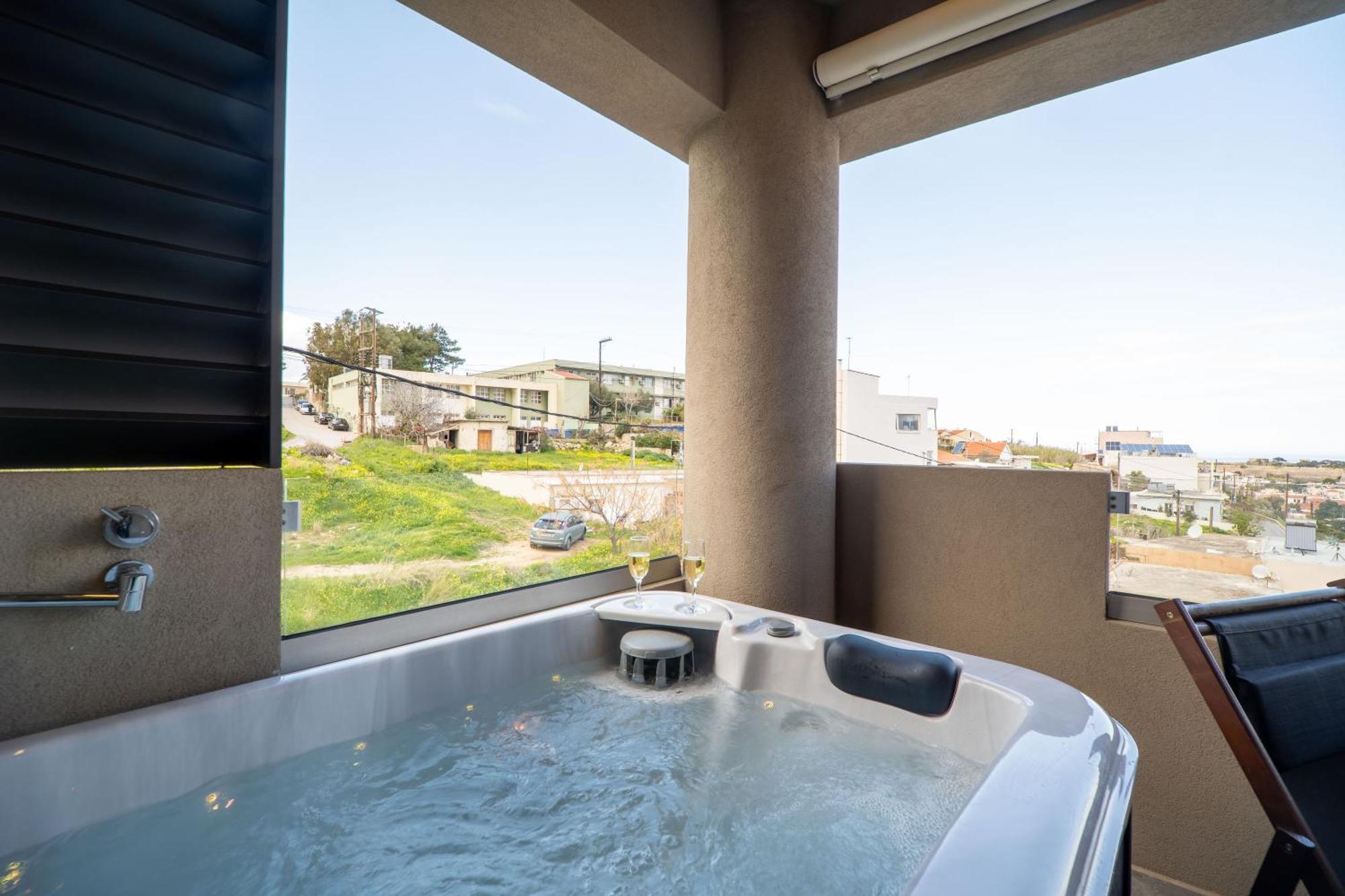 Eros Luxury Suites Réthymnon Extérieur photo