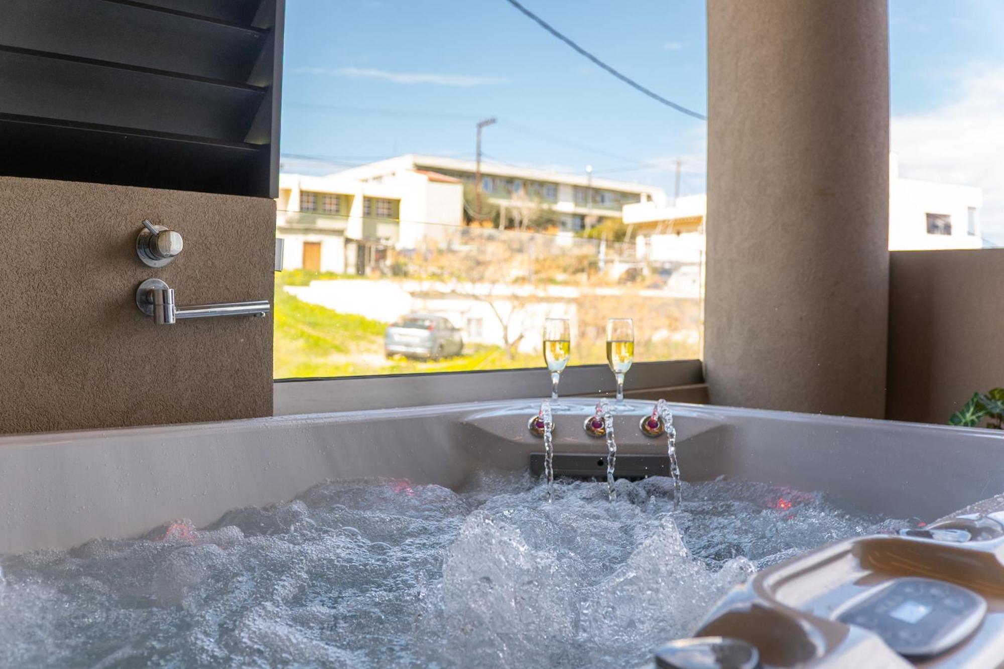 Eros Luxury Suites Réthymnon Extérieur photo